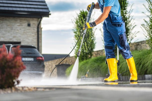 Best Sidewalk and Walkway Cleaning  in Mcdade, TX